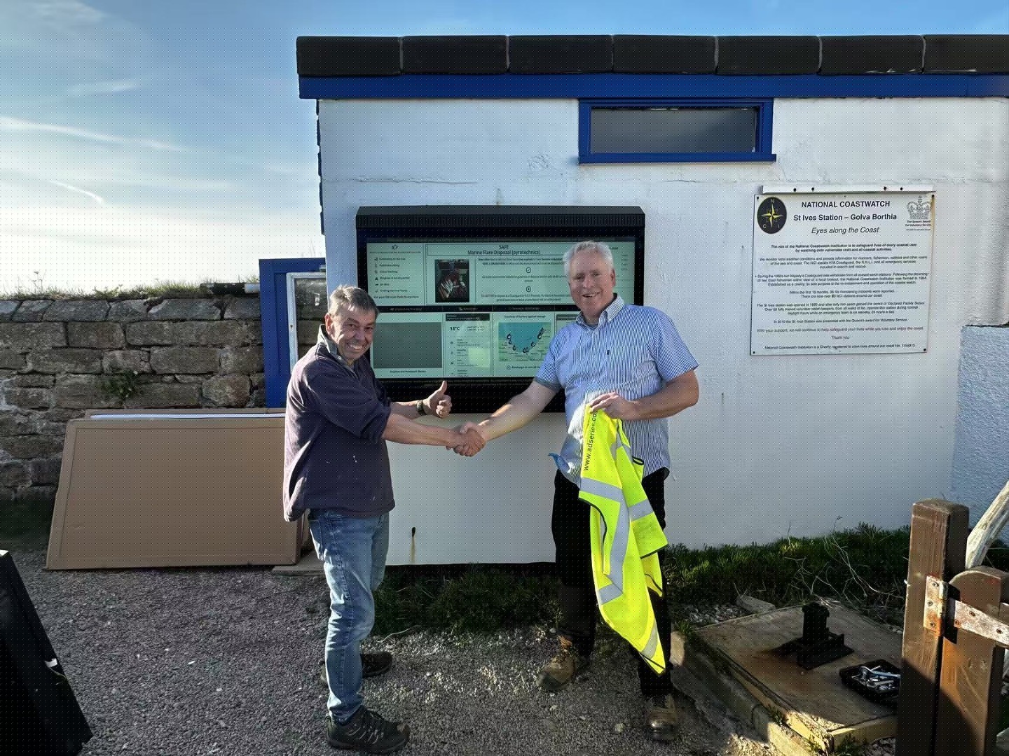 AD Series outdoor LCD module installation at St Ives Coastwatch